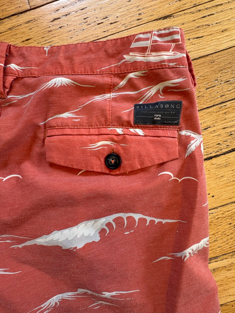 Billabong Rust Orange Palm Print Men's Shorts - Picture 3 of 12